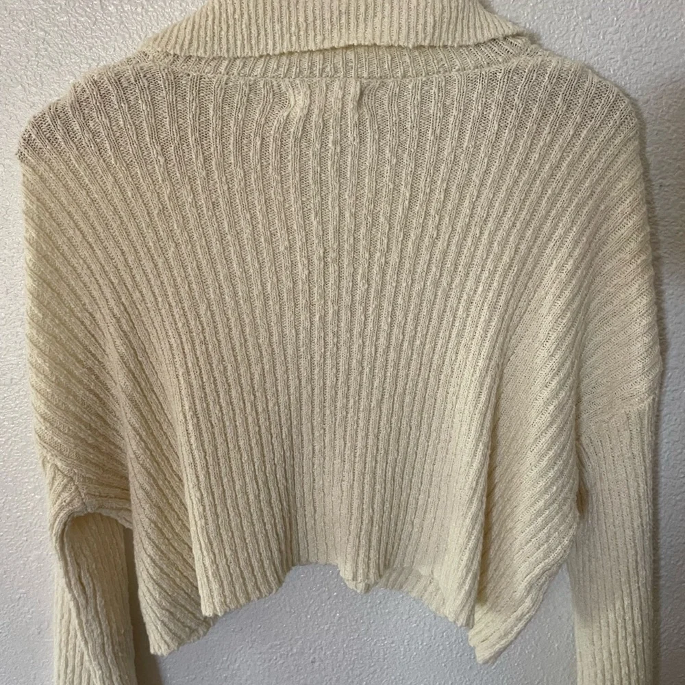 LA Hearts cropped V-neck cardigan ribbed knit design long sleeves button-up Sz S - Picture 4 of 4